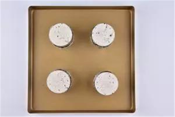 一款別出心裁的奧利奧凍芝士蛋糕，市面上沒有賣哦！