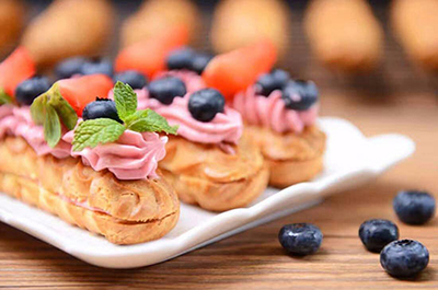 深圳西點(diǎn)學(xué)校大全