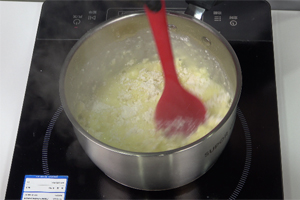 泡芙怎么做，泡芙的做法大全圖文詳解