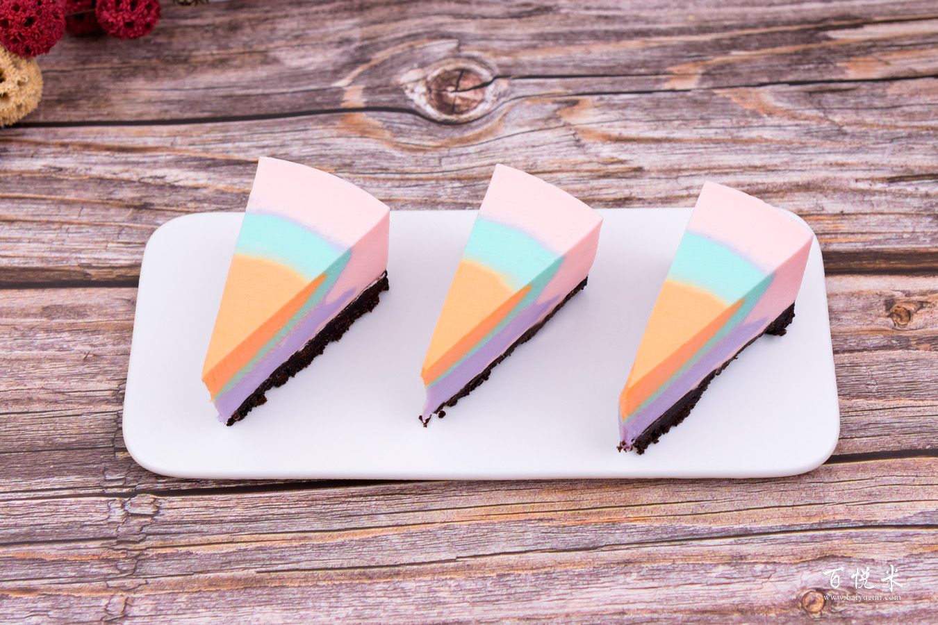 彩虹慕斯蛋糕的做法大全，彩虹慕斯蛋糕培訓(xùn)怎么做