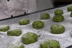 抹茶奶酪巧克力曲奇的做法大全，巧克力曲奇西點(diǎn)培訓(xùn)圖文詳解