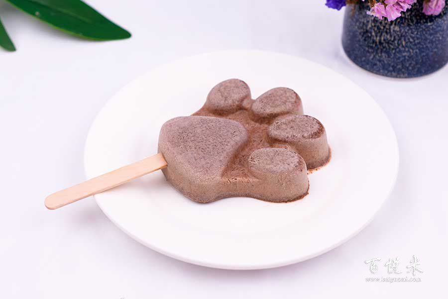 巧克力冰淇淋的做法視頻大全_西點(diǎn)培訓(xùn)學(xué)習(xí)教程