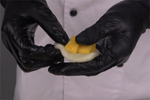 芒果糯米糍的做法大全，芒果糯米糍西點(diǎn)培訓(xùn)圖文教程詳解