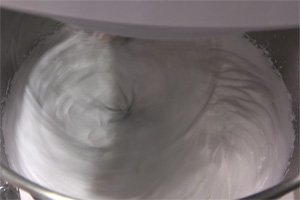 羅馬天使浮雕生日蛋糕的做法大全，羅馬天使浮雕生日蛋糕培訓怎么做