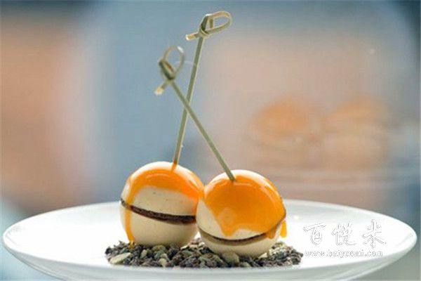 做蛋黃酥為什么不起酥,回軟、表皮開(kāi)裂是那里出了問(wèn)題?