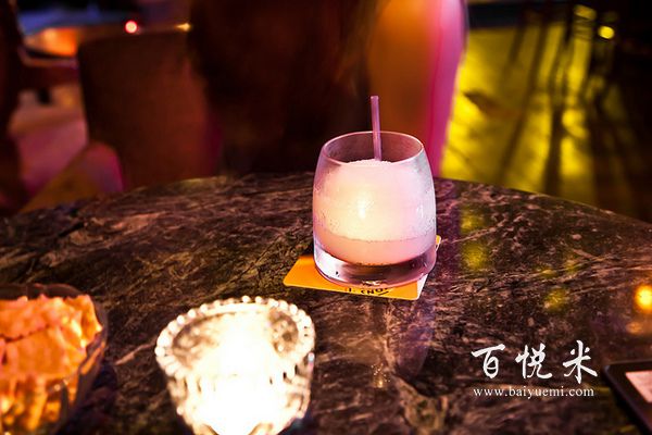 西安布丁酒店連鎖有提供草莓果凍布丁吃嗎？