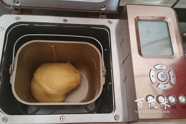 剛學(xué)西點(diǎn)用面包機(jī)做面包哪個(gè)牌子好？