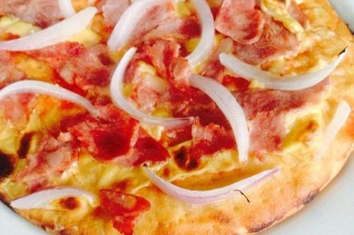 我想做一款披薩沒有披薩盤怎么烤披薩？