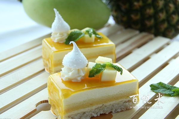 想學(xué)生日蛋糕裱花視頻哪里可以免費(fèi)觀看？