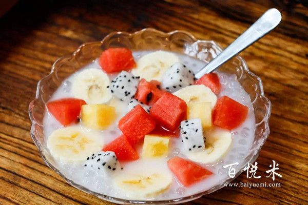 奶茶店利潤高嗎？奶茶加盟選什么品牌比較好？