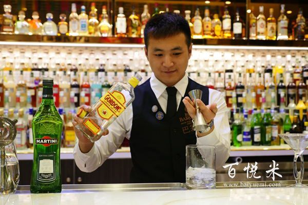 調(diào)酒師要學多長時間才能夠?qū)W會？