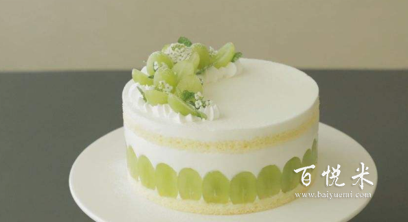 冰淇淋蛋糕和慕斯蛋糕區(qū)別在哪里,能說一下嗎？