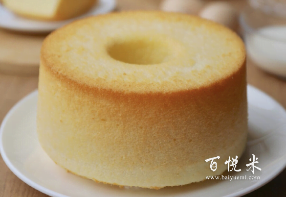 戚風蛋糕和普通蛋糕有什么區(qū)別呢？可以說說嗎？